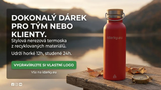 Renaslu termoska červená